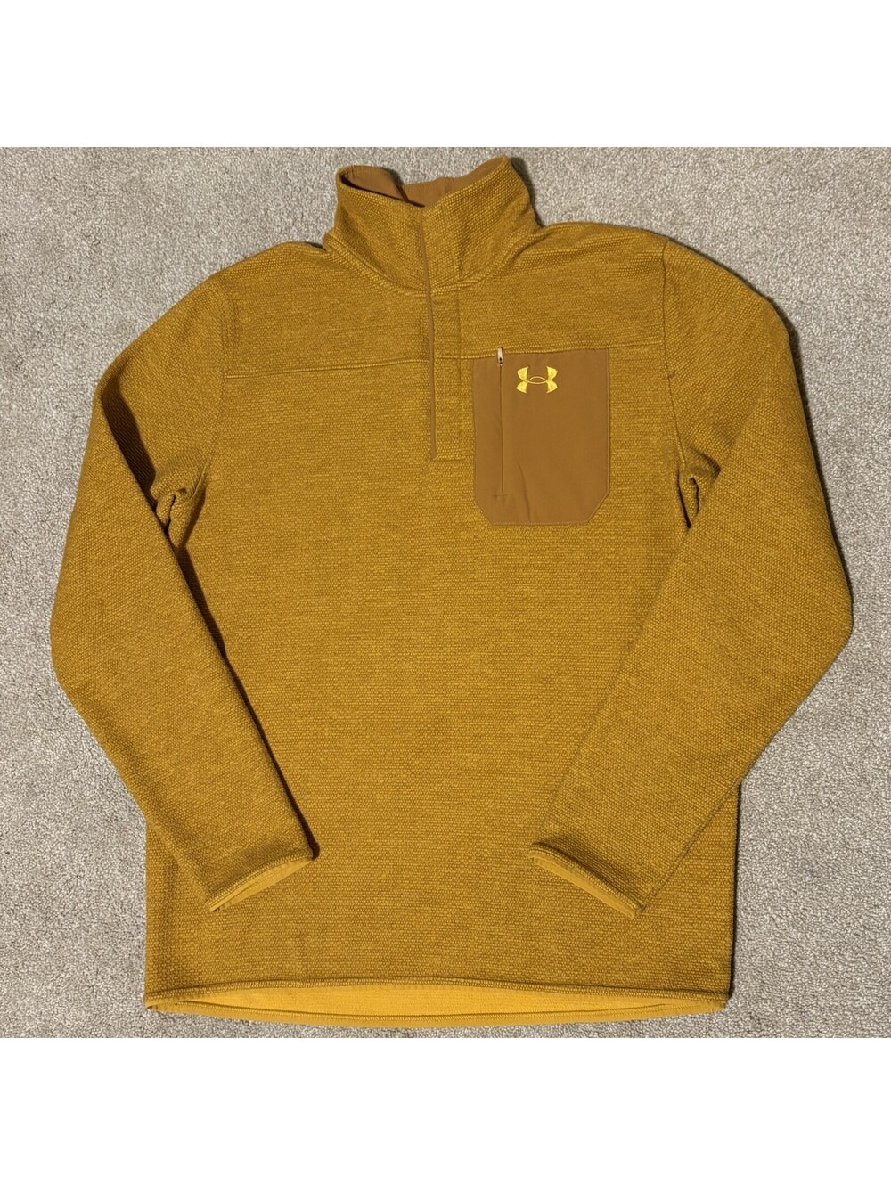 Under Armour Coldgear Specialist Pullover 1/4 Snap Mens M Yellow Henley Textured